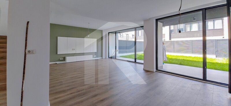 Vila Padurea Baneasa langa lac