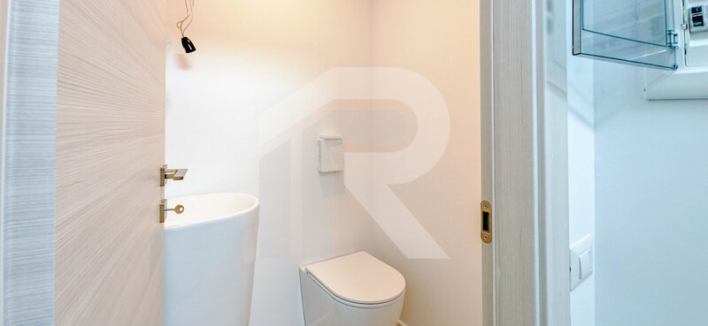 Vila Padurea Baneasa langa lac