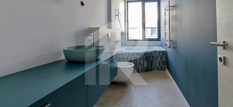 Vila Padurea Baneasa langa lac