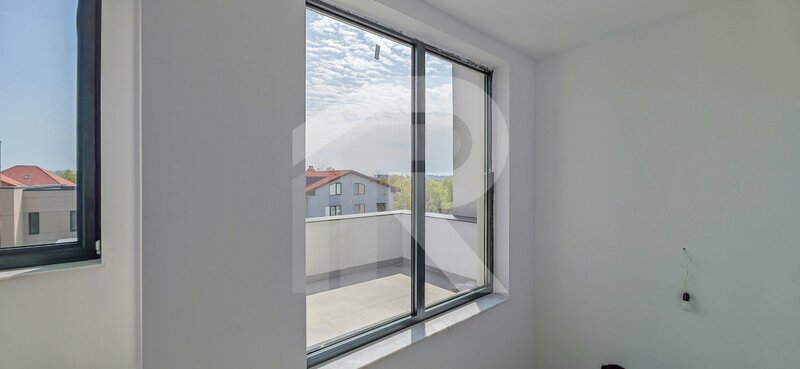 Vila Padurea Baneasa langa lac